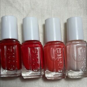 Essie bundle of 4 colors mini ( red/pink)